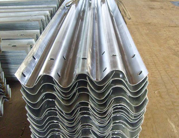 波形护栏厂家 波形护栏厂家